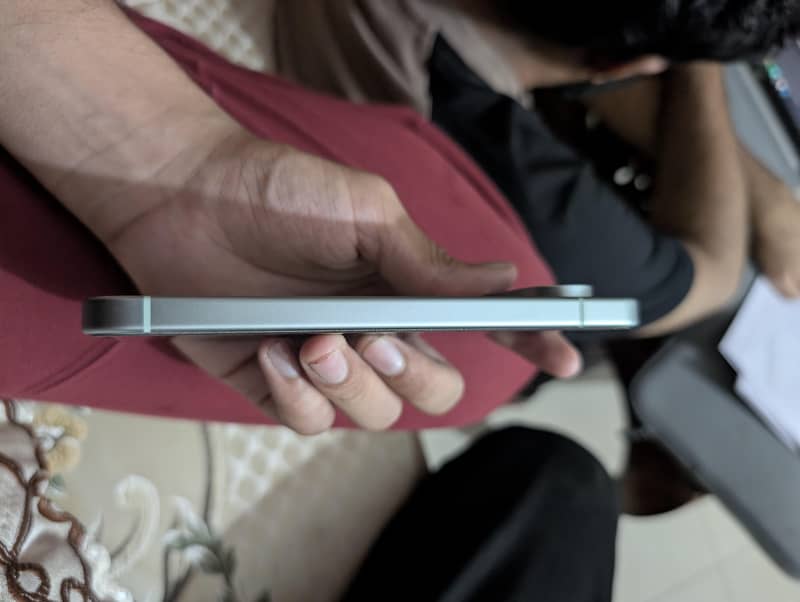 Google Pixel 9 2