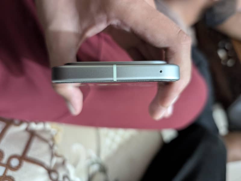 Google Pixel 9 3