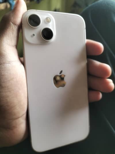 Apple iPhone 13