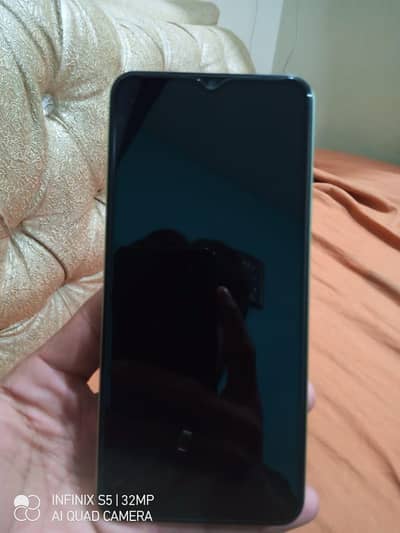 Vivo Y18
