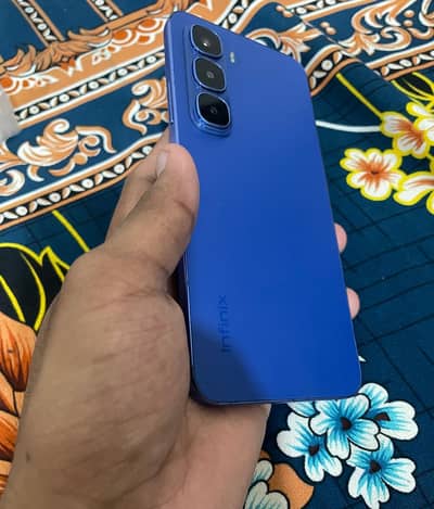 Infinix Hot 60i