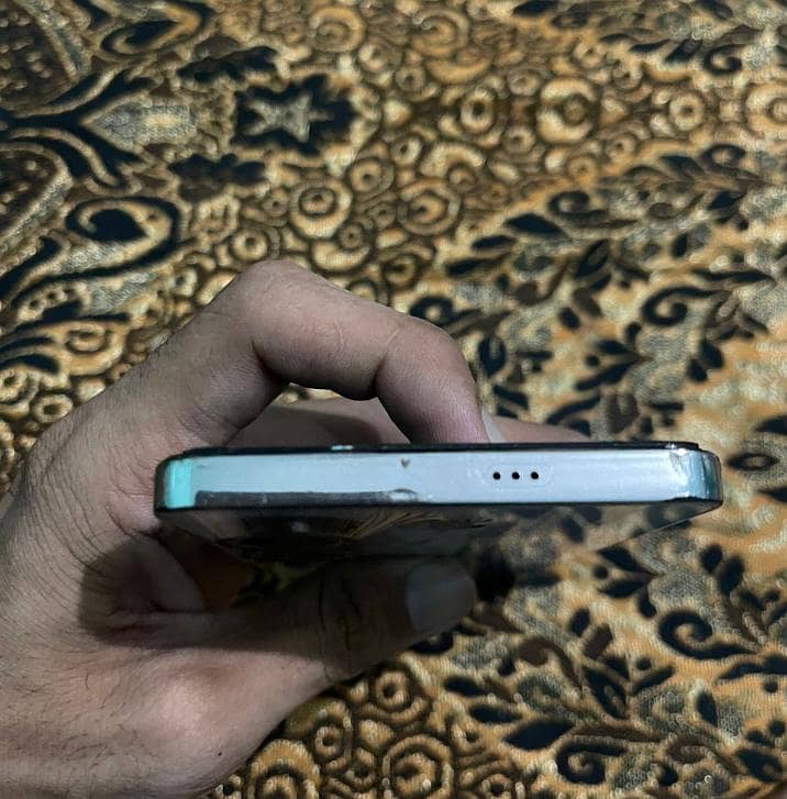 Tecno CAMON 20 1