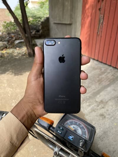 iphone 7 plus 128 battery hundred fingerprint good working