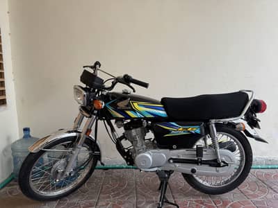 Honda CG 125 Black Army Officer Used 10/10