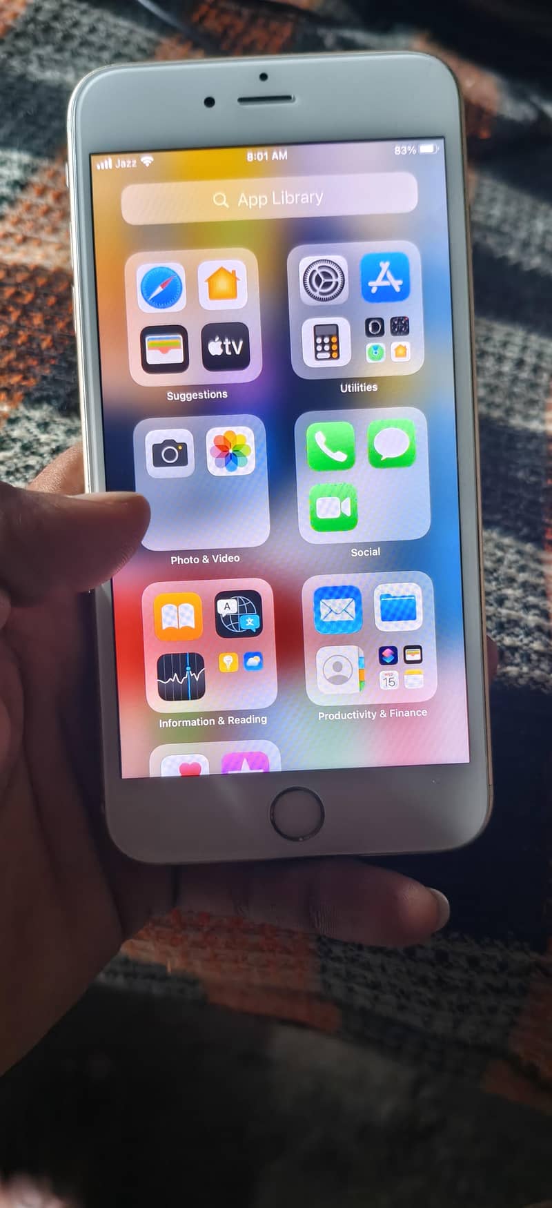 Apple iPhone 6S Plus 2