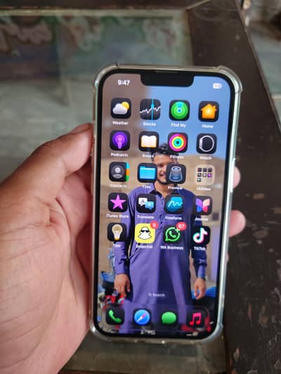 Apple iPhone 14
