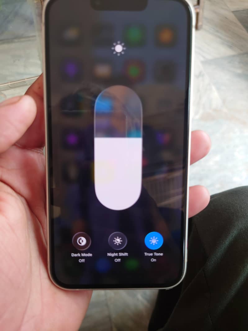 Apple iPhone 14 2