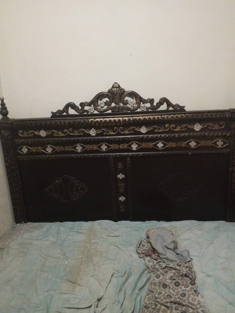 double bed 0