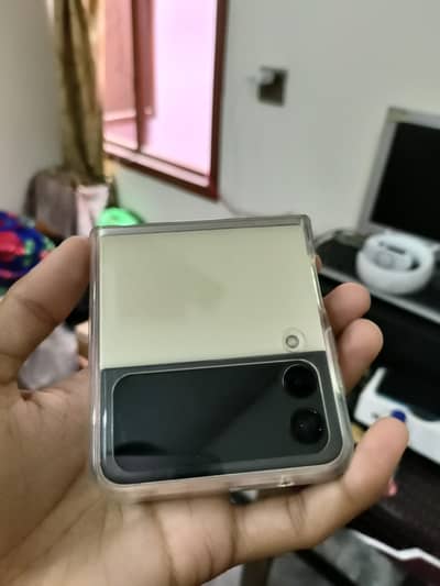 Samsung Mobile Z Flip 3