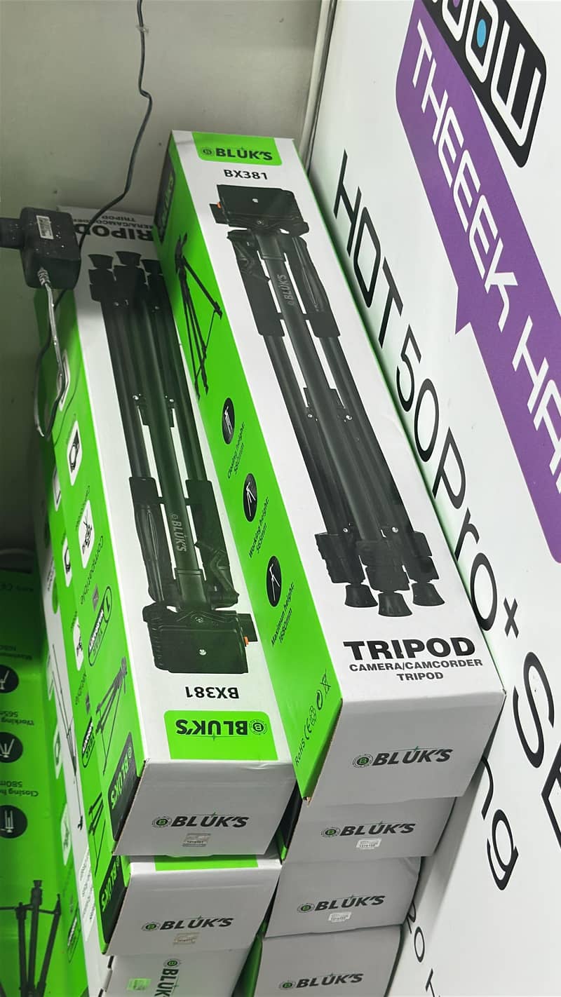 Tripod + Ring light 2