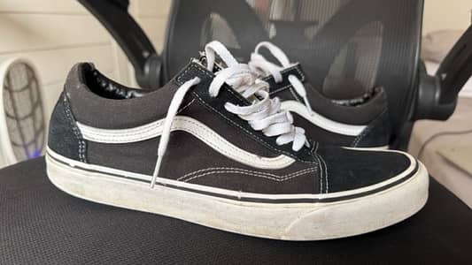 Vans Old Skool Black lowtop 10.5 / 44