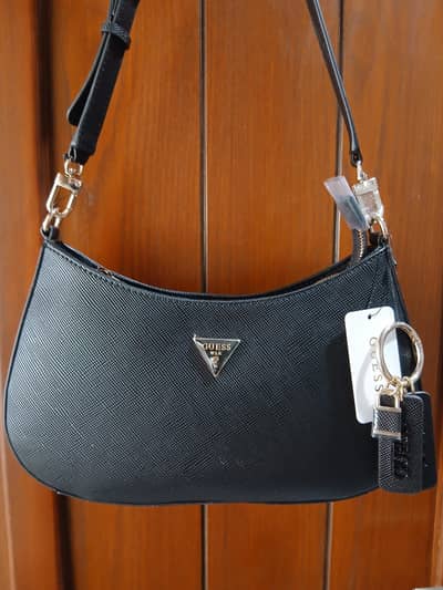 GUESS BAG NOELLE TOP ZIP SHOULDER BLACK