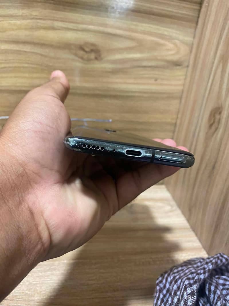 One Plus 7 Pro 1