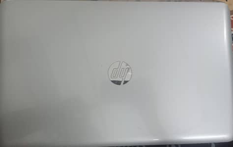 hp laptop 17 inch screen size