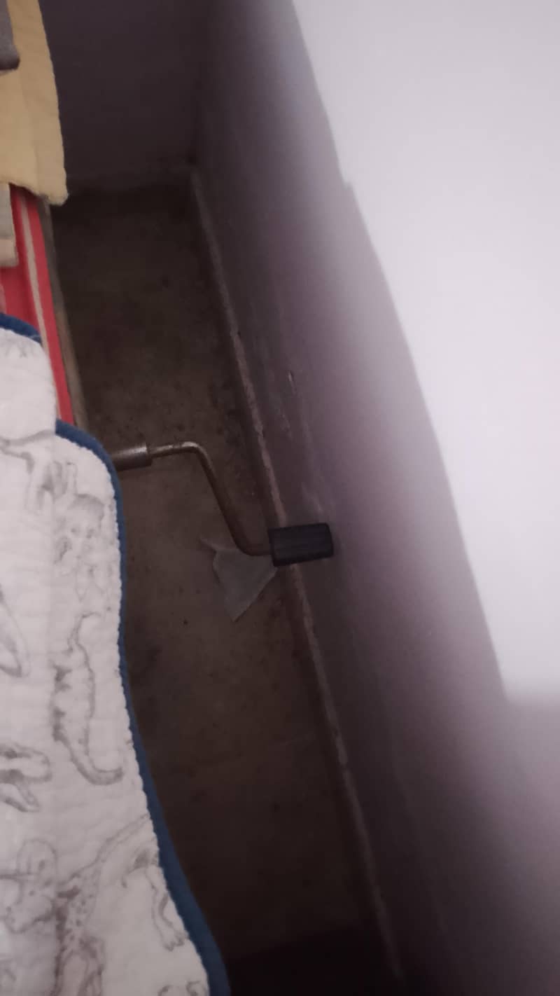 patient bed 0