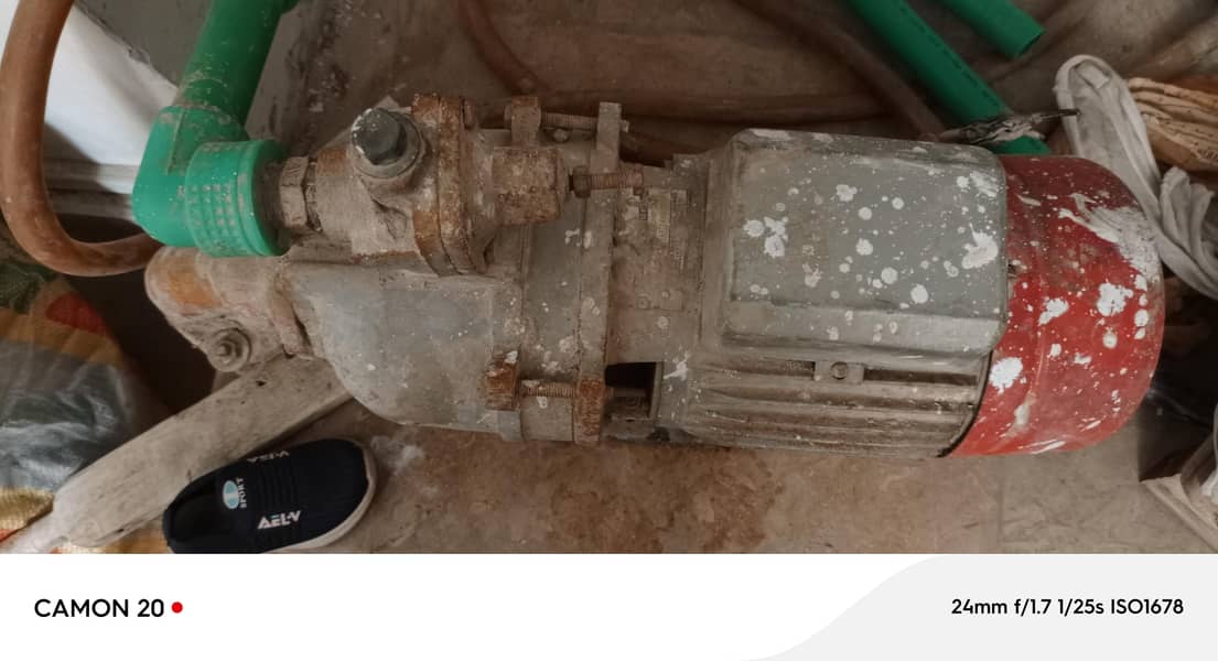 واٹر پمپ براۓ فروخت 2