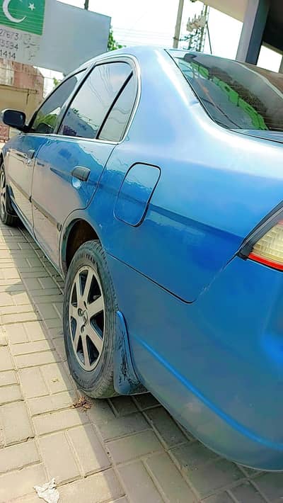 Honda Civic Oriel 2003