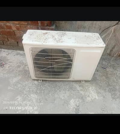 I am urgent sale non inverte Ac