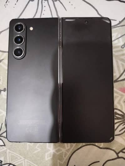 Samsung Mobile Z Fold 5