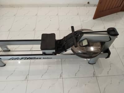 Water Rower - Life Fitness Rowing Machine Home GYM