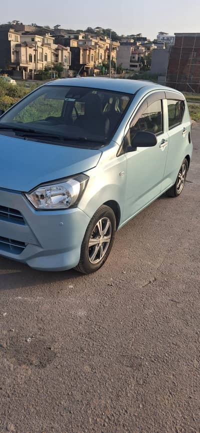 Daihatsu Mira 2018