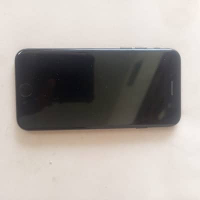 Apple iPhone 7
