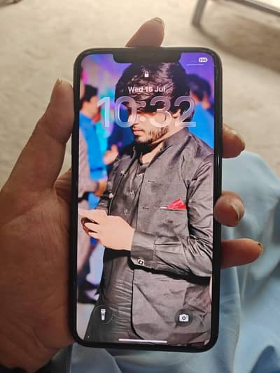 Apple iPhone 11 Pro Max factory unlocked