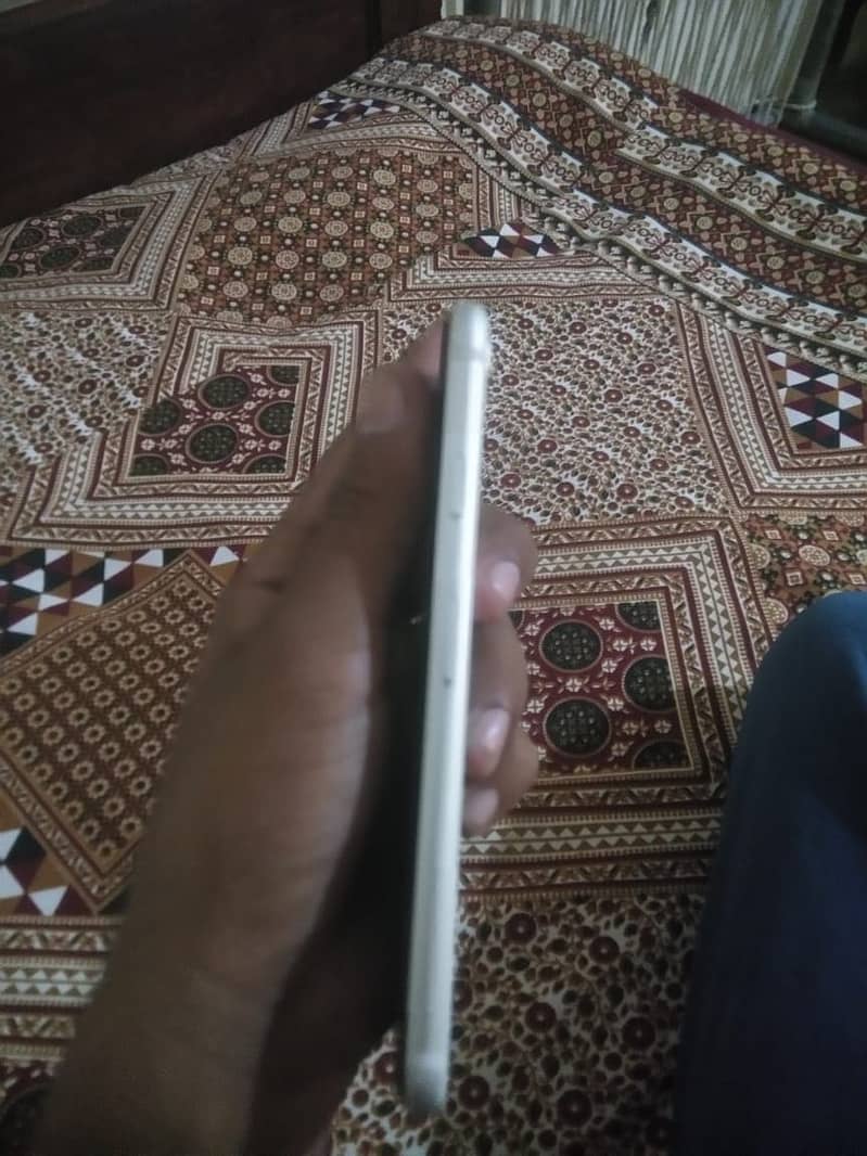 Apple iPhone SE 1