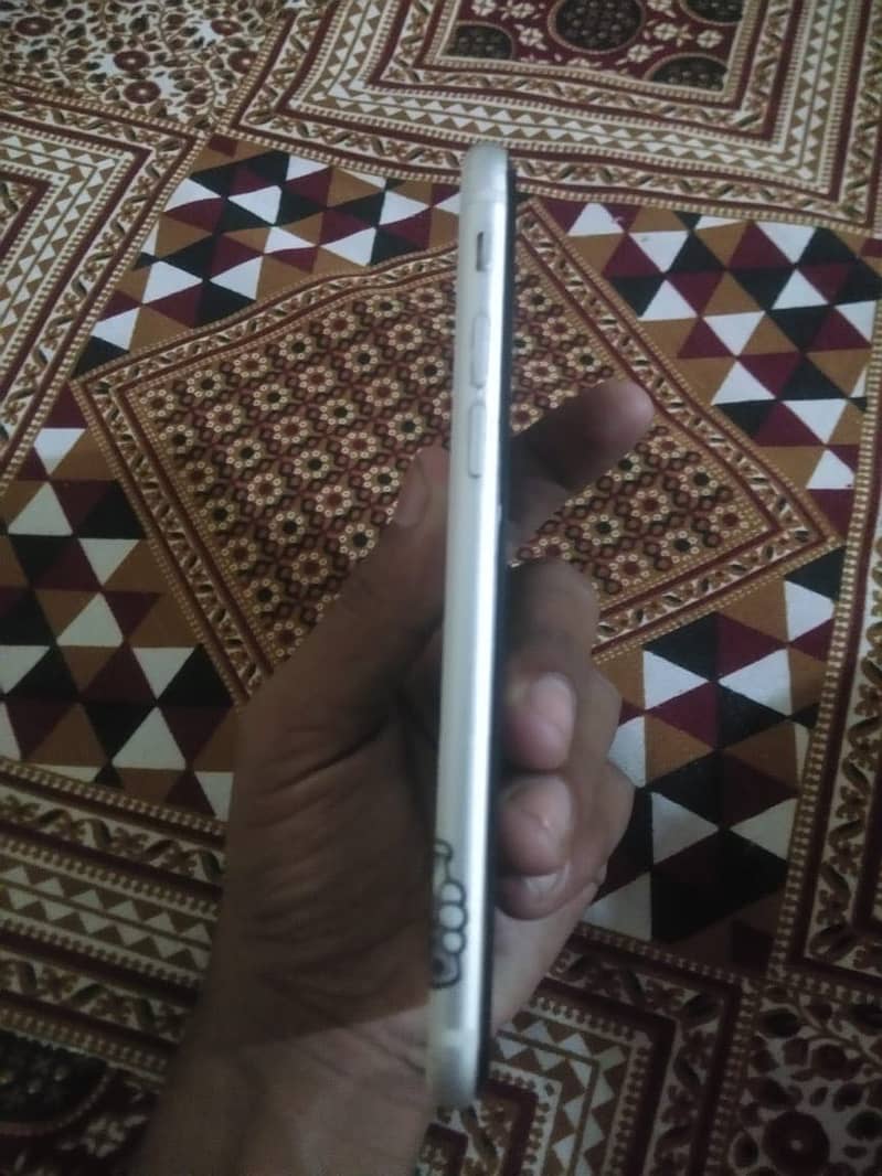 Apple iPhone SE 9