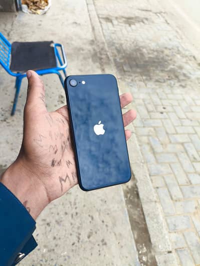 Apple iPhone SE