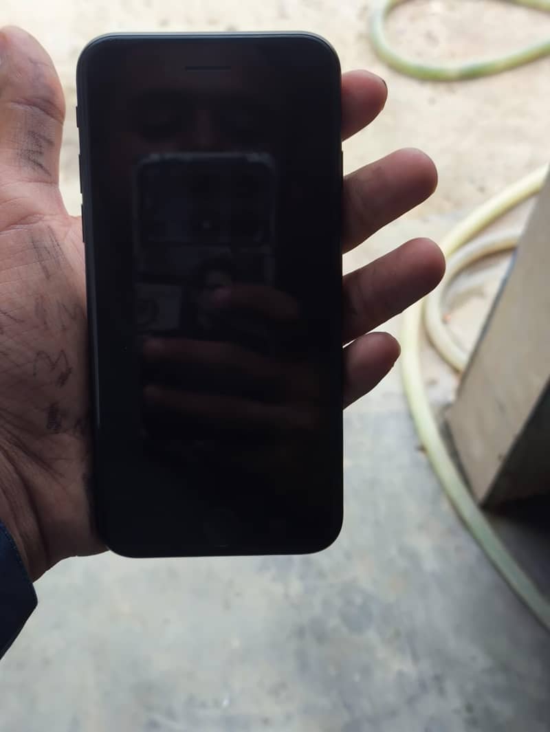 Apple iPhone SE 2