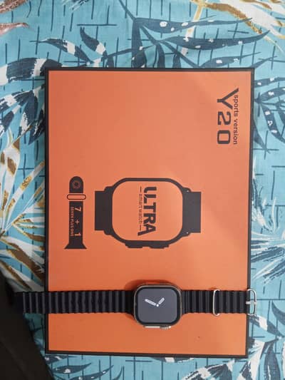 Chinese Smart Watch with 6 extra straps