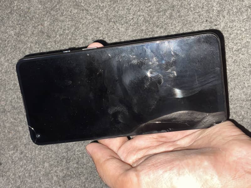iPhone 12 Pro + one plus 9 5