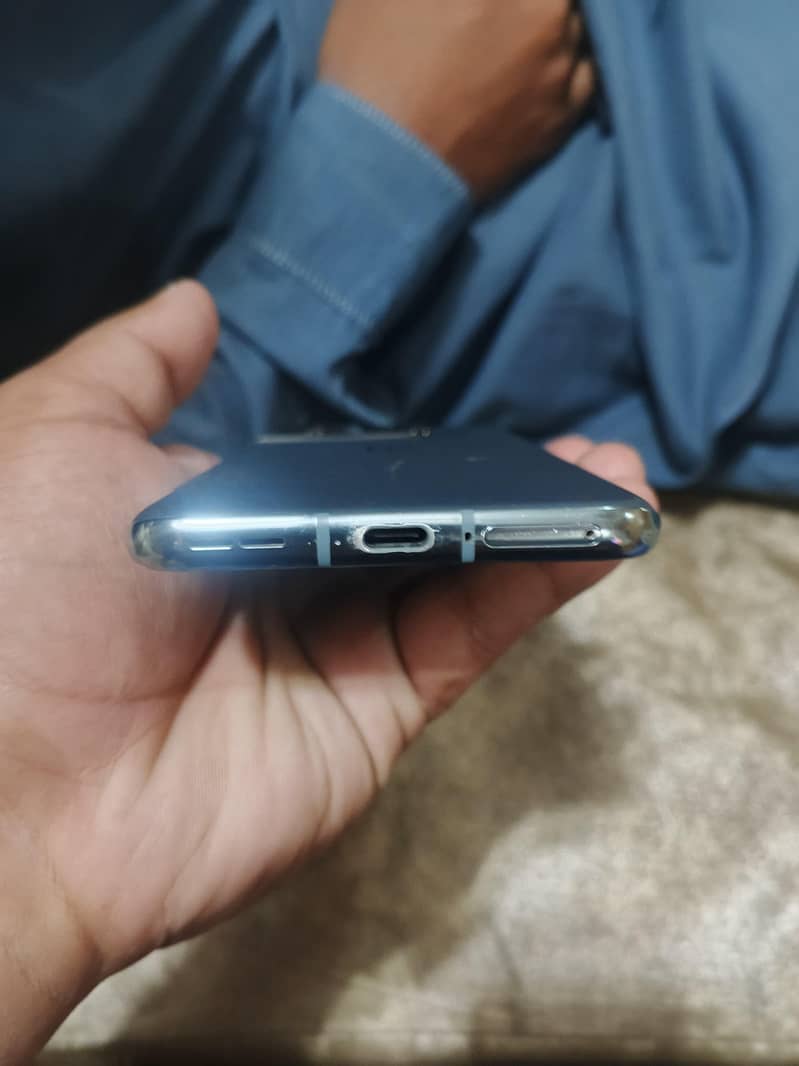 One Plus 10 Pro 3