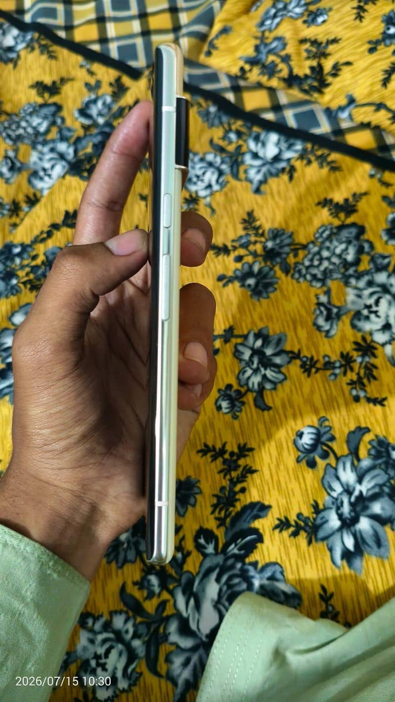 Google Pixel 6 Pro 8