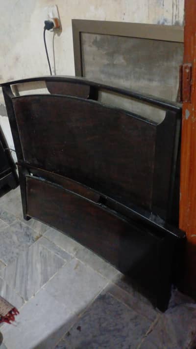 Single bed