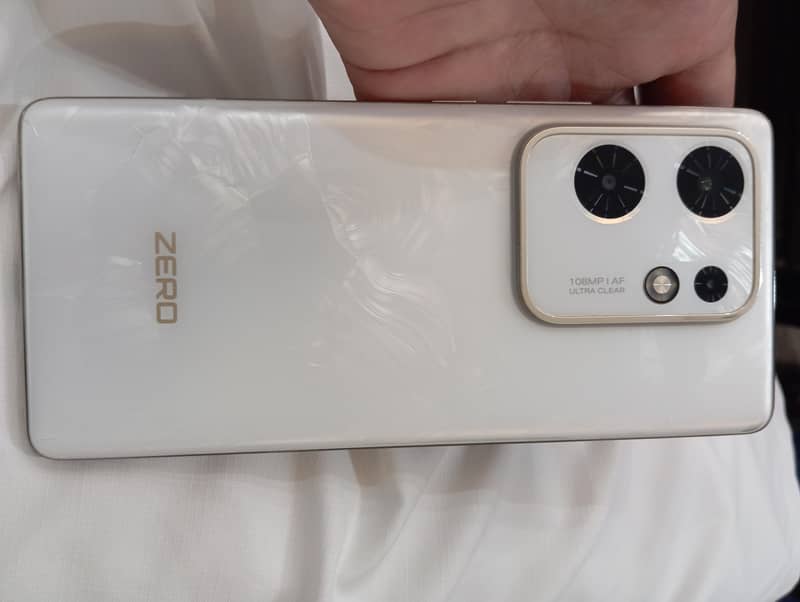 Infinix Zero 30 0