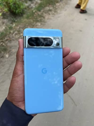 Google Pixel 8 Pro