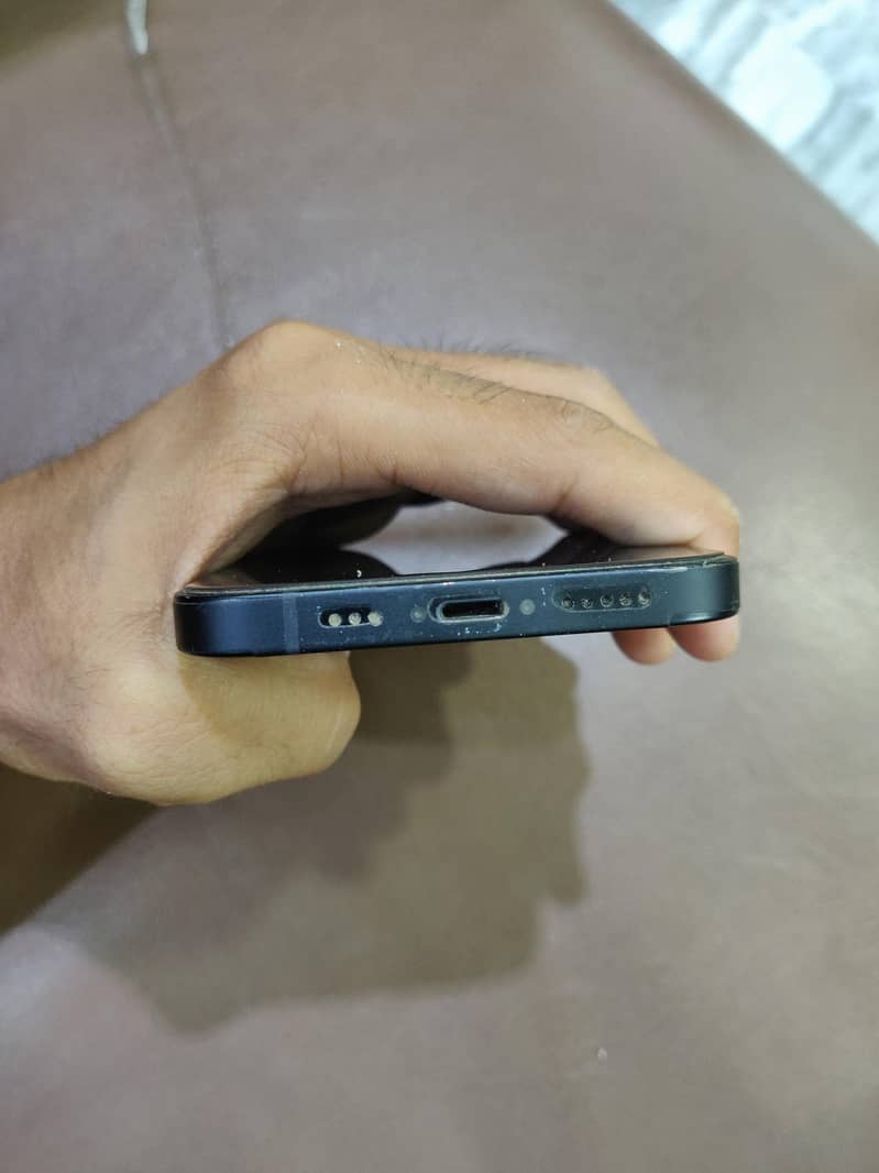 Apple iPhone 12 2