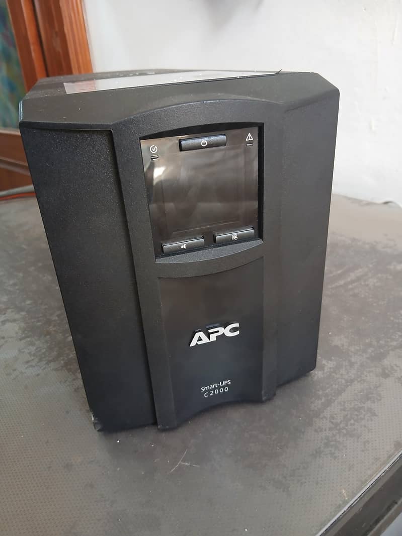 APC smart Ups c2000 0