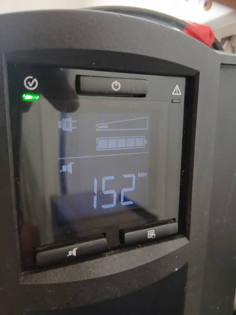 APC smart Ups c2000 2