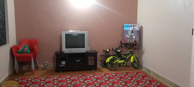 North karachi Sector 11B, 400sq,{G + 2}, 60ft road, For Sale.