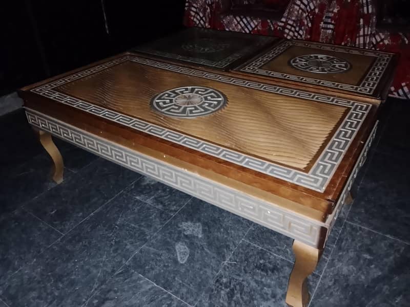 Bed without matrus,side table 2,dressing table,big table,2 mini table 8