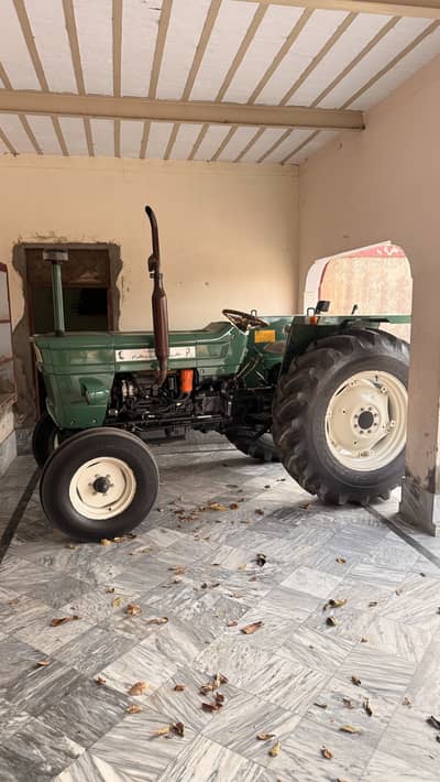 640 green tractor 75hp