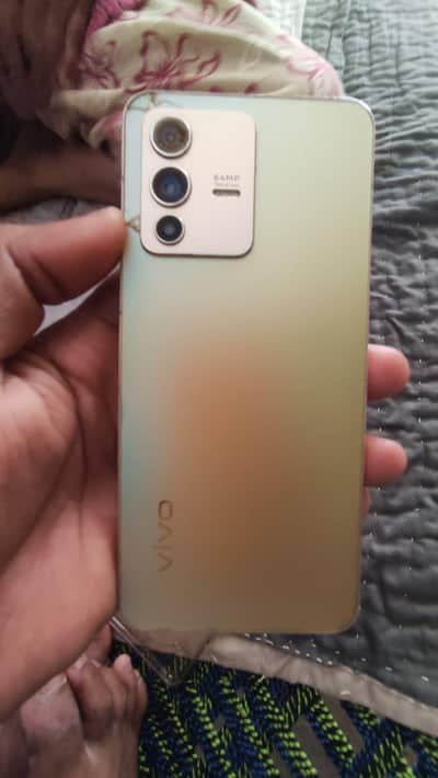 Vivo V23