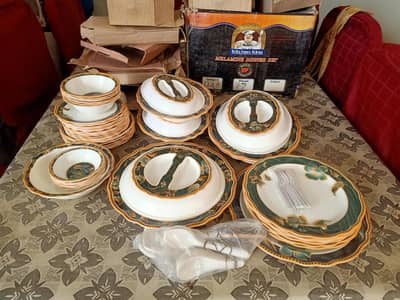 Dinner set 6 person 77 pieces