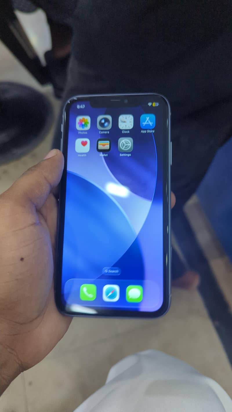 Apple iPhone 11 6