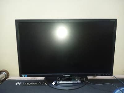 Samsung 22 inch lcd available