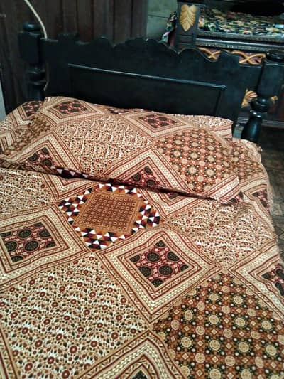 Single Wooden Bed with Mattress – Good Condition