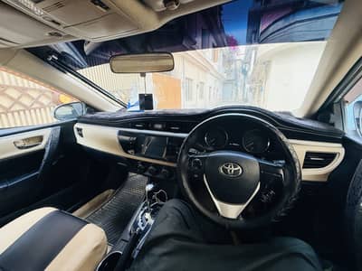 Toyota Corolla Altis Grande 2015